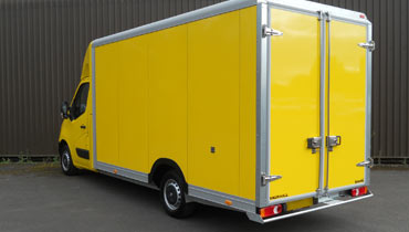 4.1 KneeHi High Roof